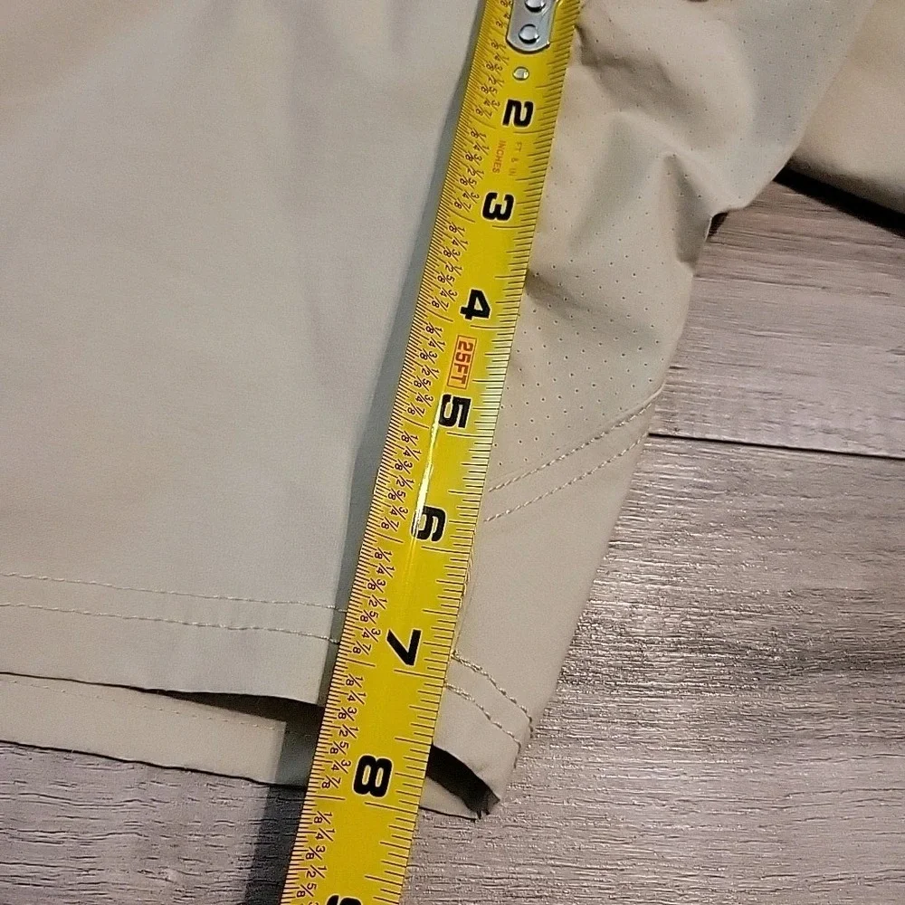 Huk‎ Next Level Shorts Mens XXL Beige Performance Fishing Stretch Outdoor NEW